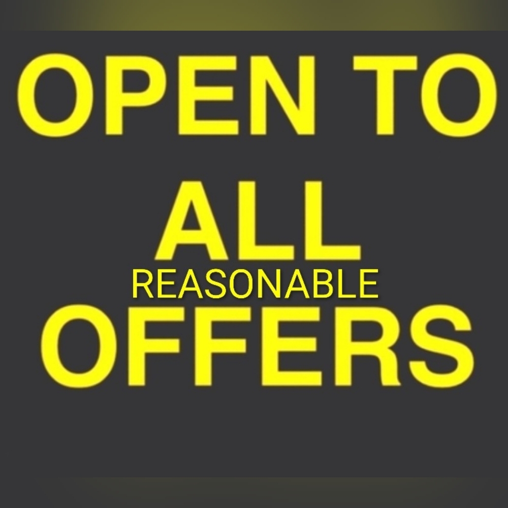 🤑MAKE A REASONABLE OFFER 🤑